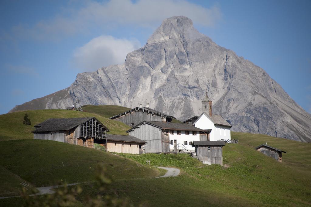 Pension Daniel Lech am Arlberg Eksteriør billede